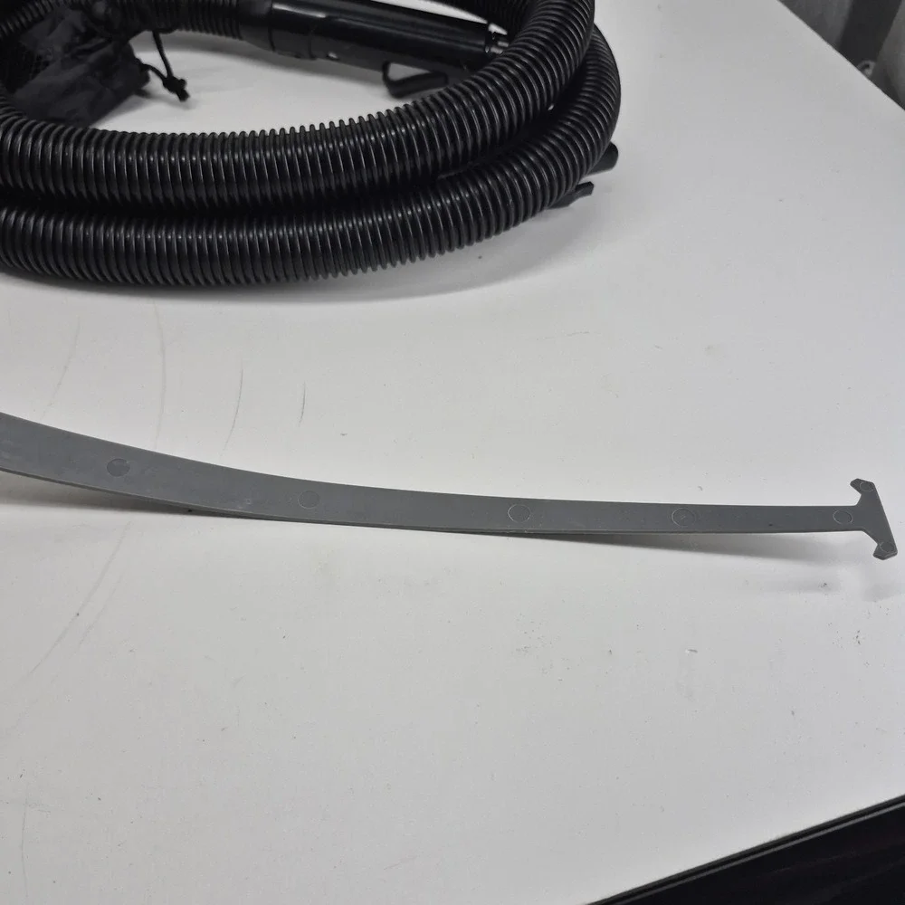 Bissell Revolution Pet Pro 2 in 1 Upholstery Tool Hose & Attachment Model 1986